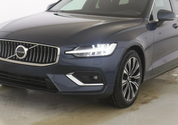 Volvo V60 cena 184400 przebieg: 24730, rok produkcji 2023 z Płońsk małe 106